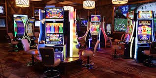 Antarmuka aplikasi mobile free7mcn menampilkan dashboard utama dengan akses ke permainan live dealer dan pasar olahraga